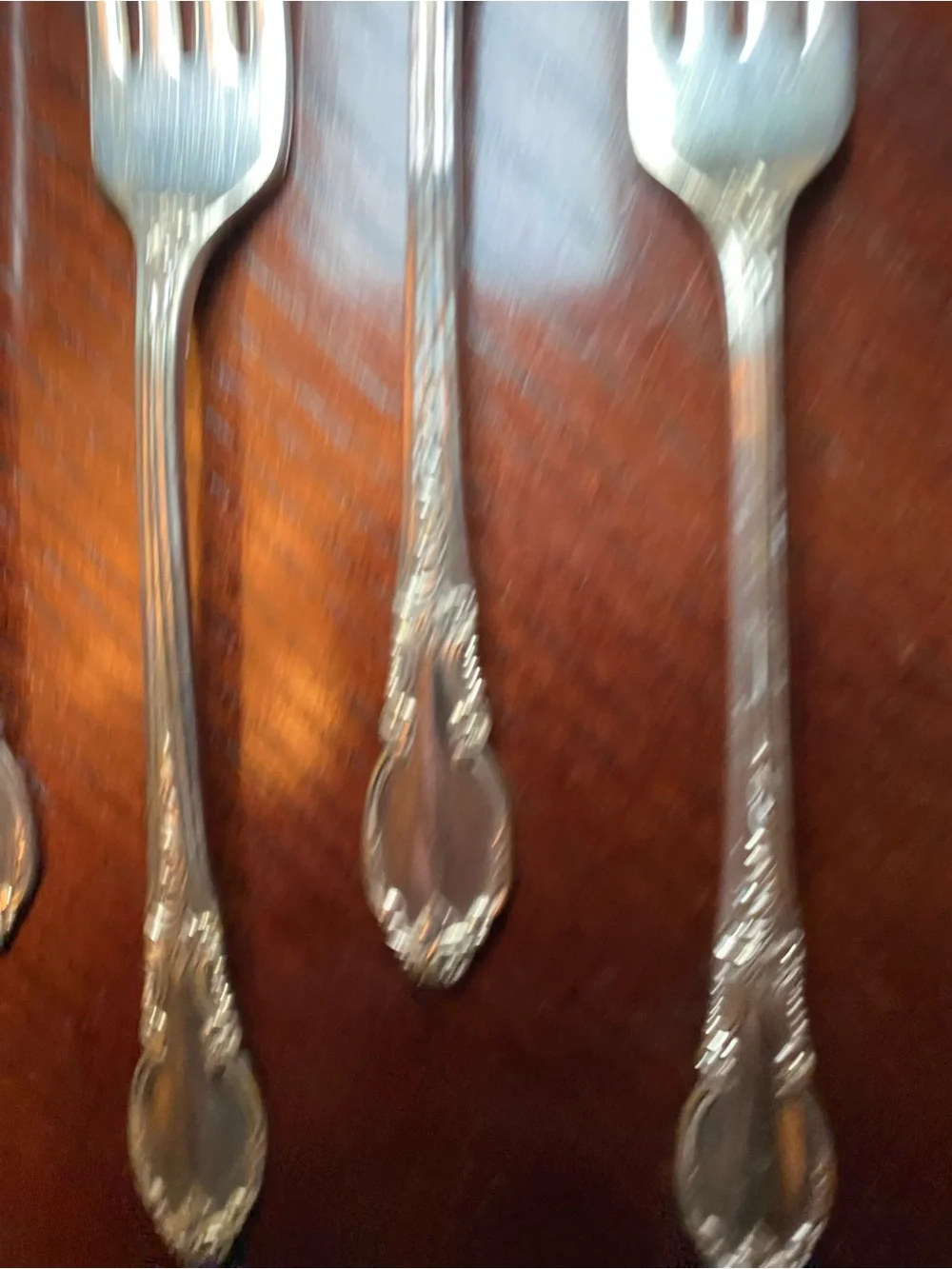 Vintage Enchantment Rogers 1881 Oneida Silver-Plated Dinner Forks - Set of 7